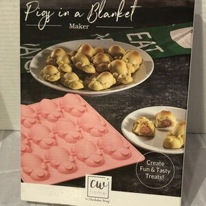 PIGS IN A BLANKET MAKER CUE HOME BY CHARLESTON WRAP = WHITE ELEPHANT GIFT